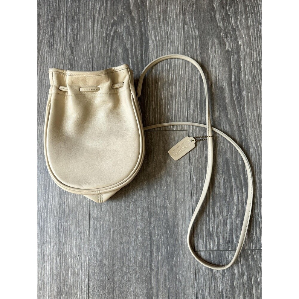 Vintage 90’s Coach Marble Bucket Crossbody Bag Ivory 4031 Leather Drawstring USA